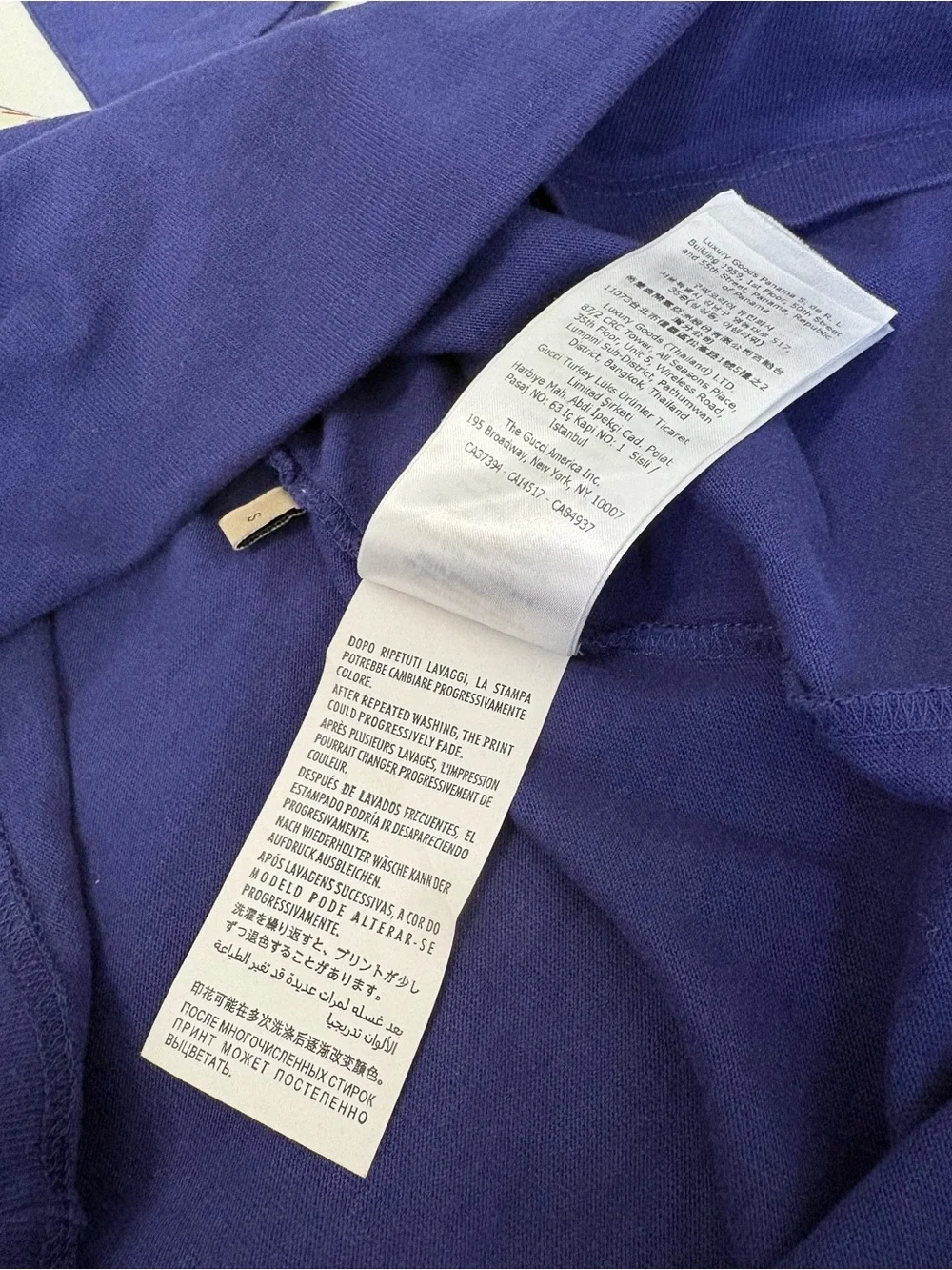GUCCI FW21 Apple Tee
